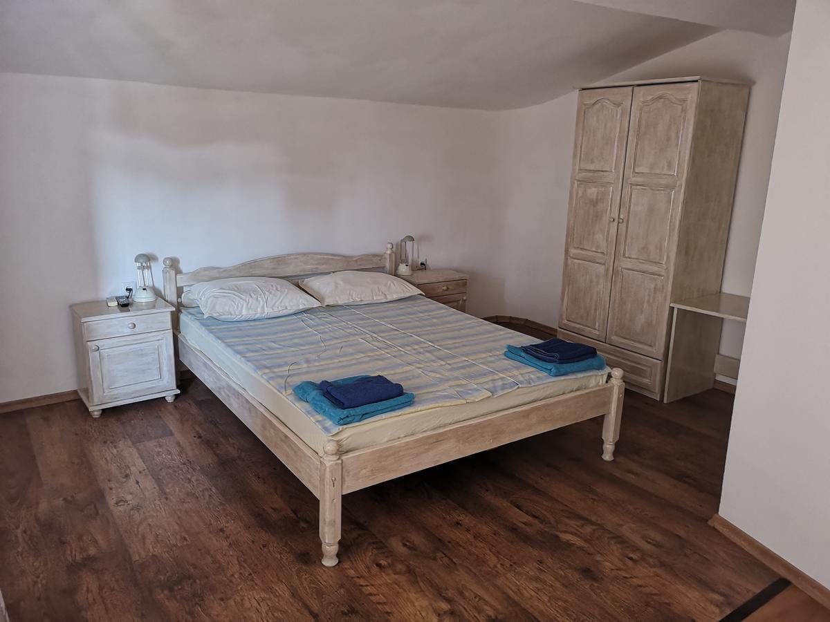Paunovi Guest House Primorsko Exterior photo